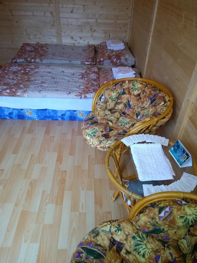 Prague Retro Challenge And Garden Hotel Екстериор снимка